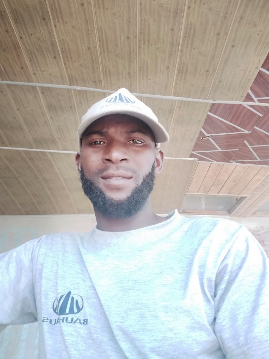 Henry1, 35 — Makurdi Single