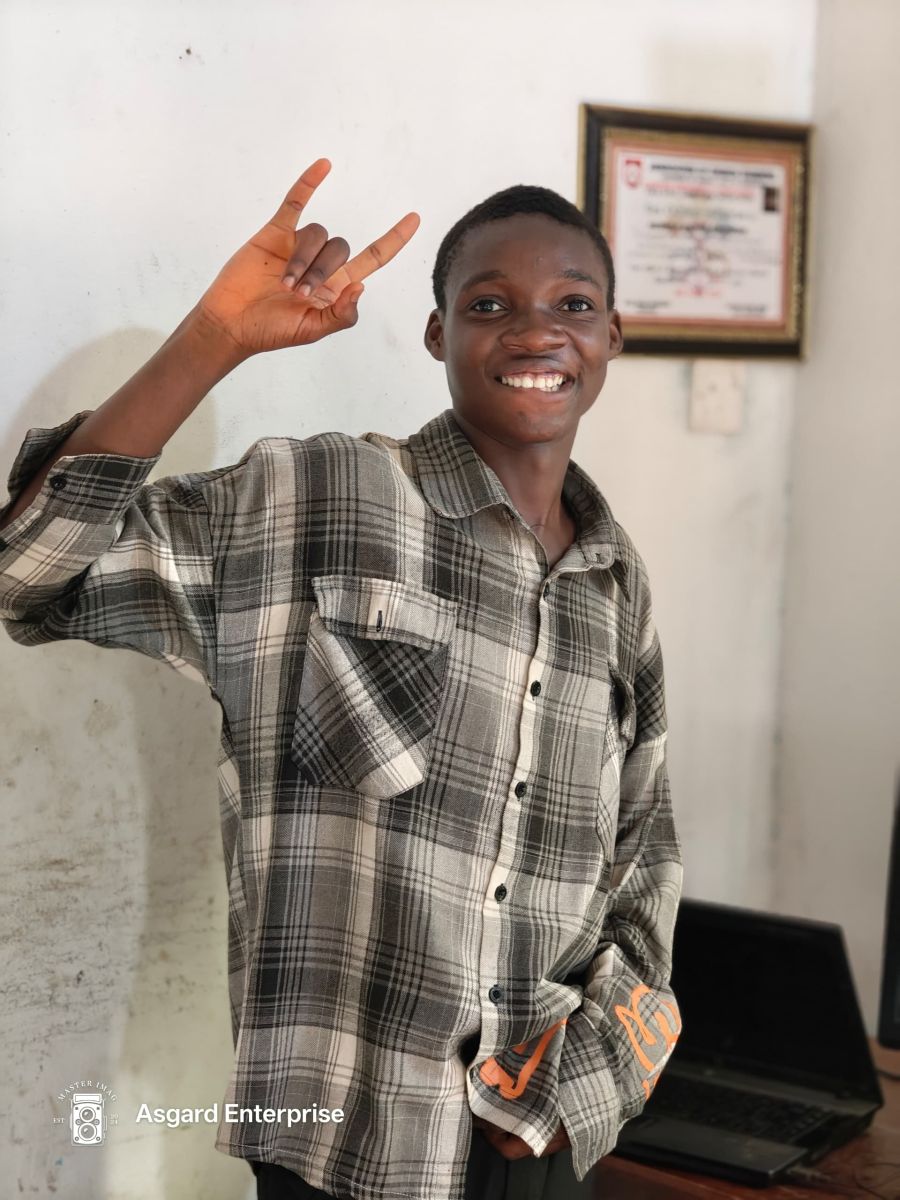 InevitMadrid, 21 — Ebonyi Single