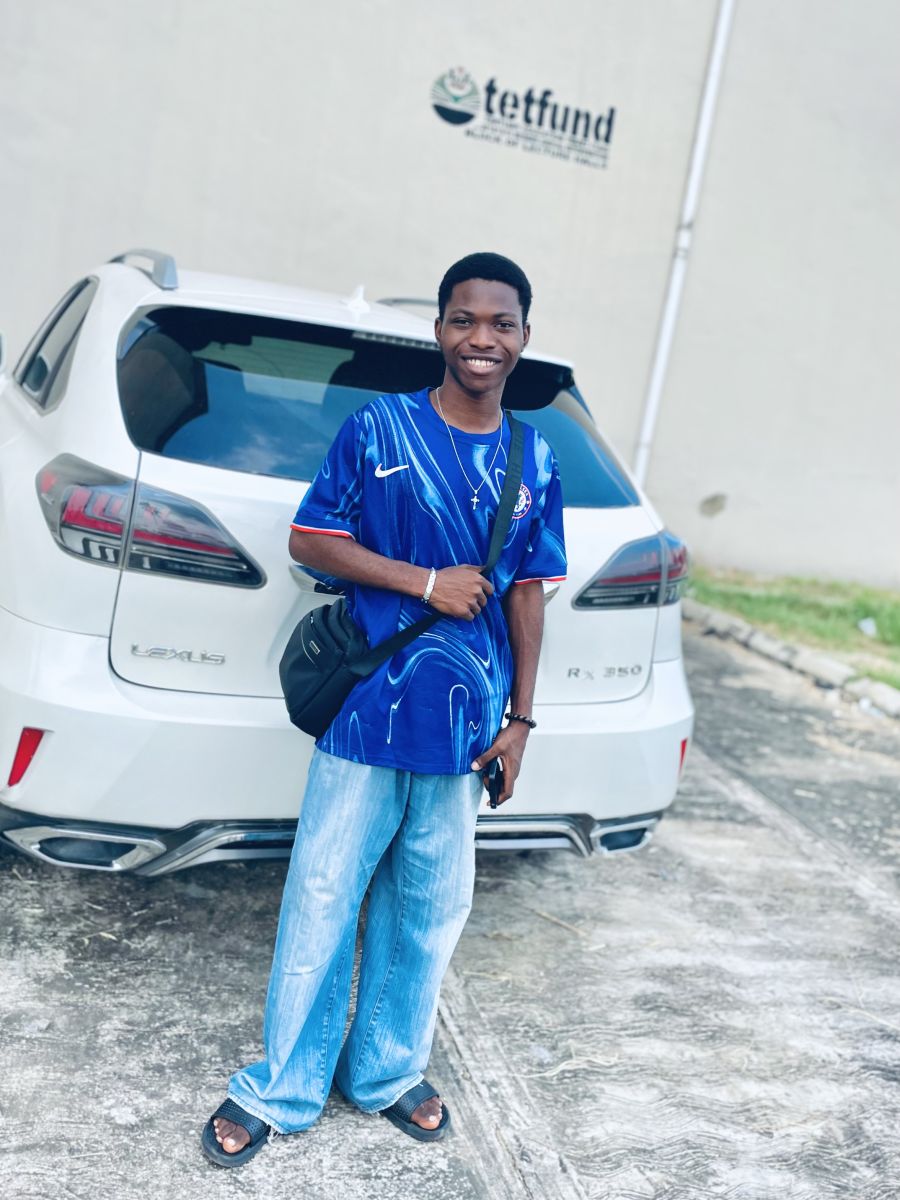 Johnpaul, 20 — Awka Single