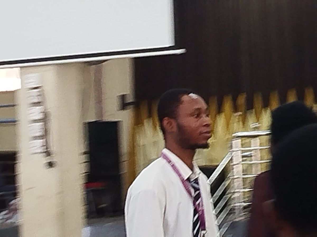 akinyedeprin, 19 — Ondo Single