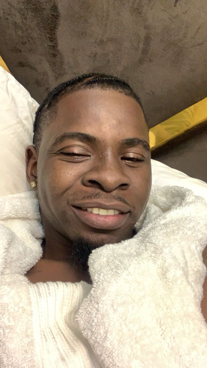 chocho — Efik Singles