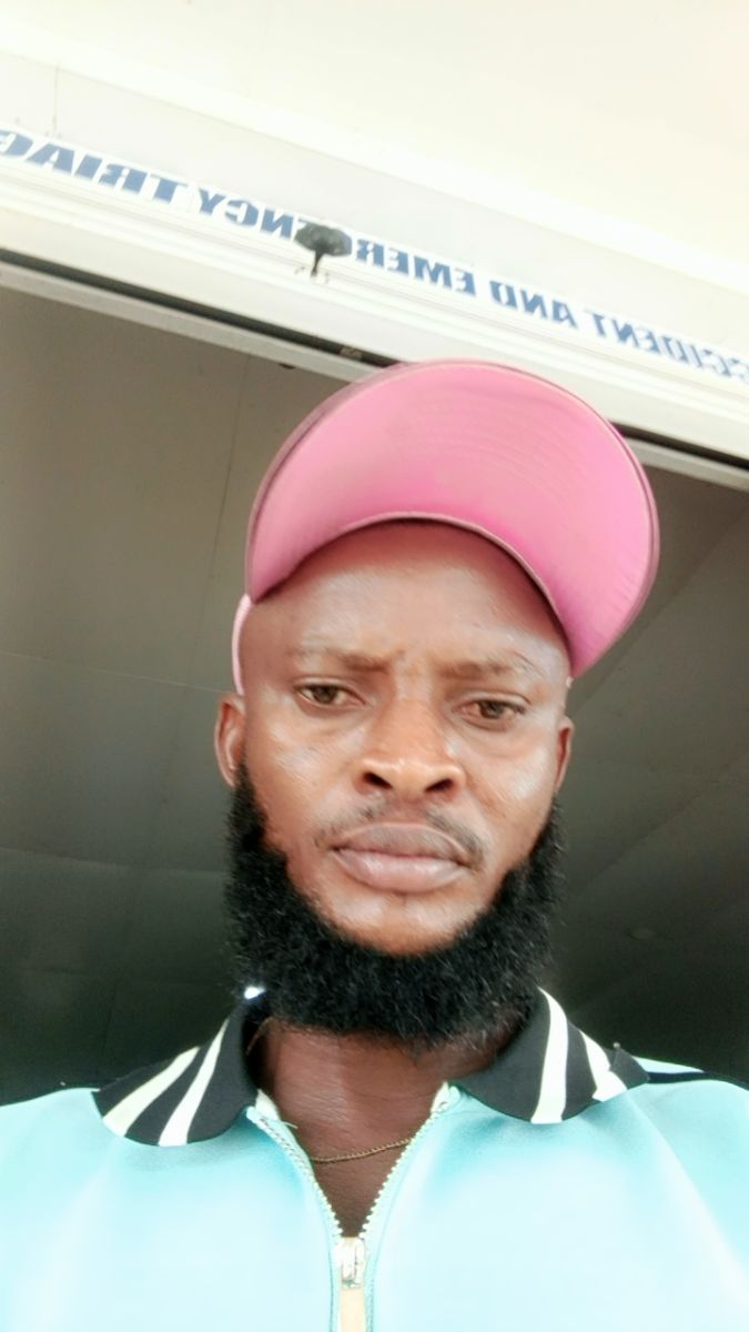 Frank24, 34 — Free Chat Dating App