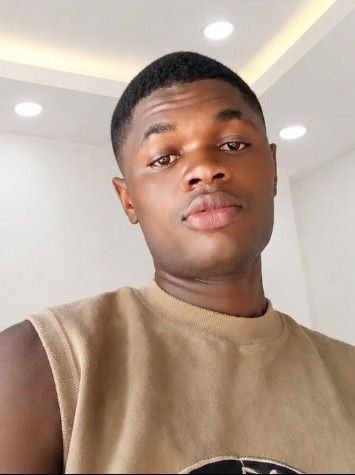 Cleverson, 25 — Edo Single