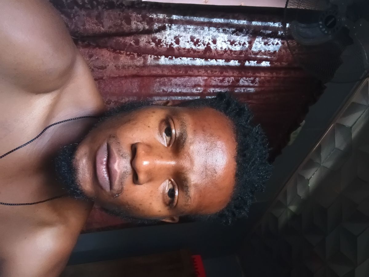 victorifeany, 28 — Kano Single