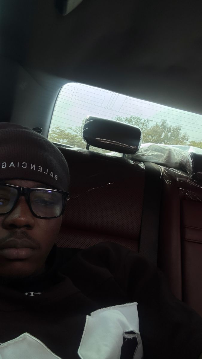 wisdo, 20 — Nigerian Dating Site