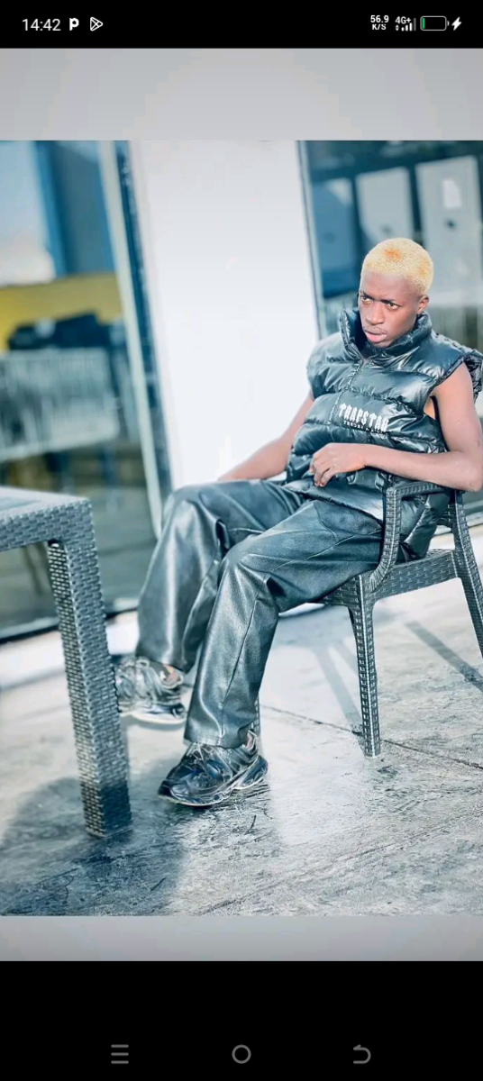 younggeee859, 25 — Plateau Single