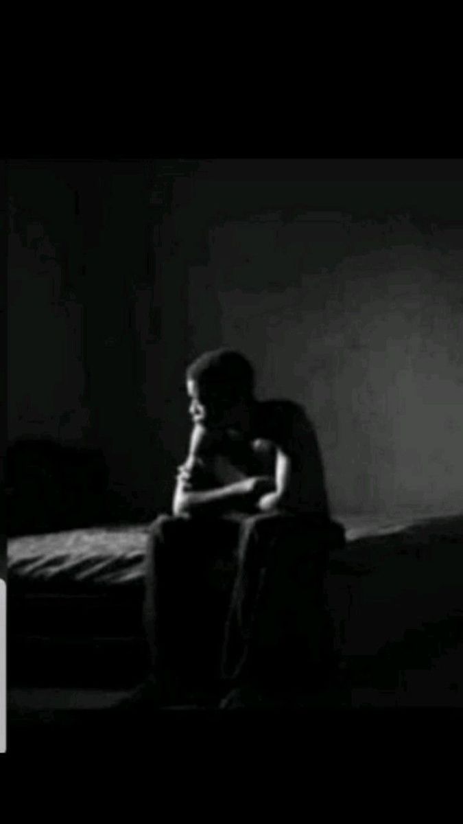 Dee — Efik Singles