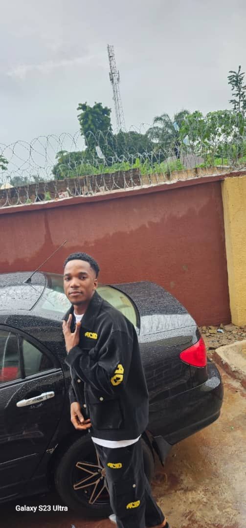 wisdomnwaoko, 24 — Awka Single