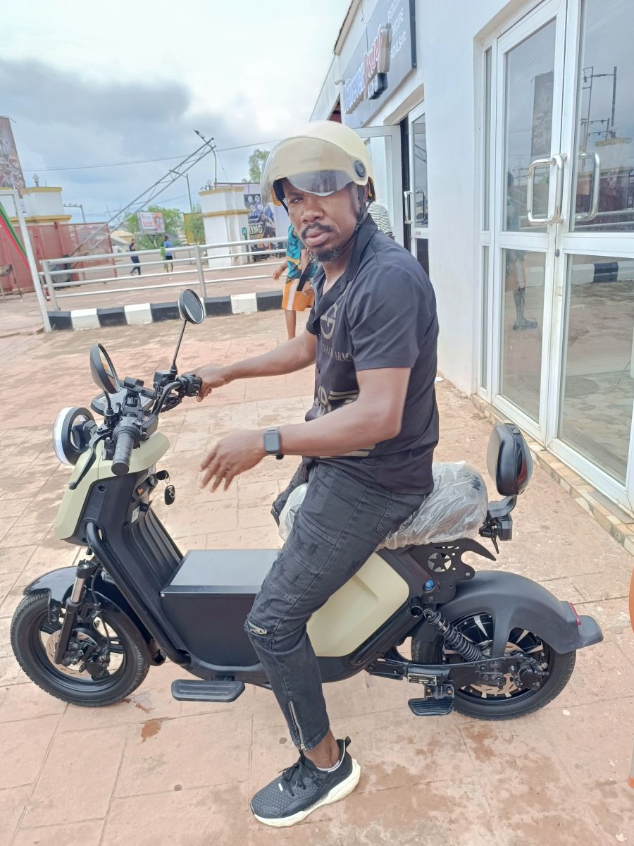 obereuche333, 42 — Enugu Single