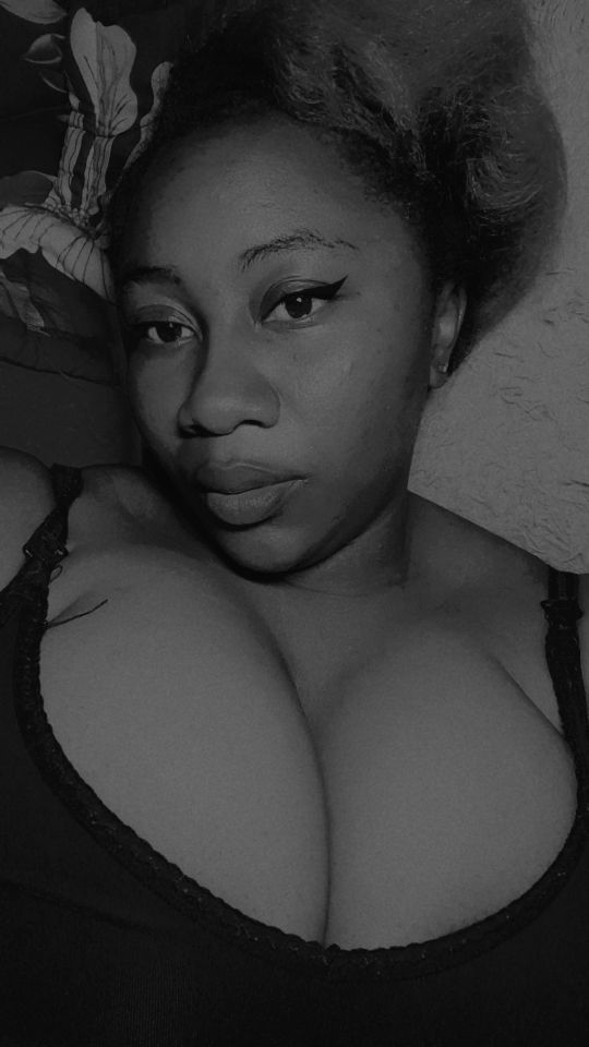 Cleopatra, 31 — Plateau Single