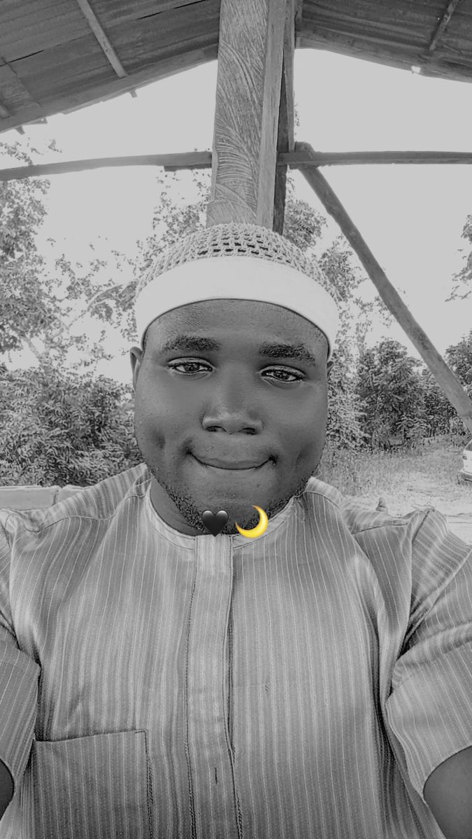 darhblesseni, 24 — Kogi Single