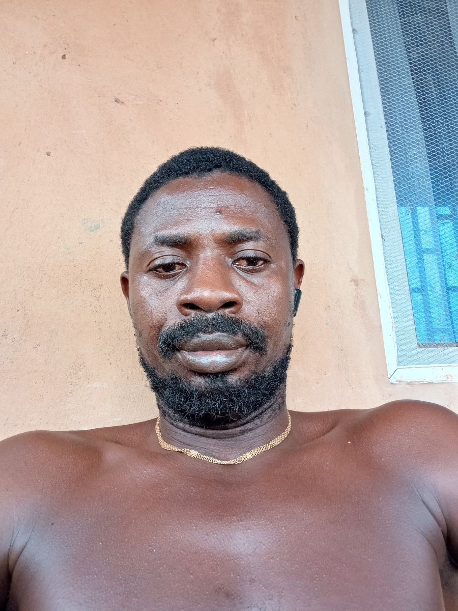 georgephilip, 40 — Edo singles