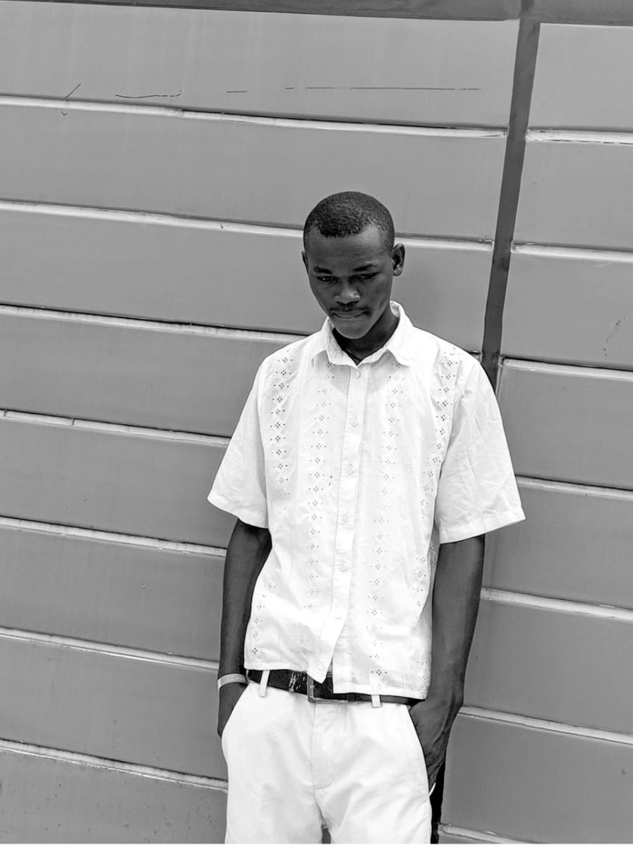 Johnny247, 18 — Niger Single