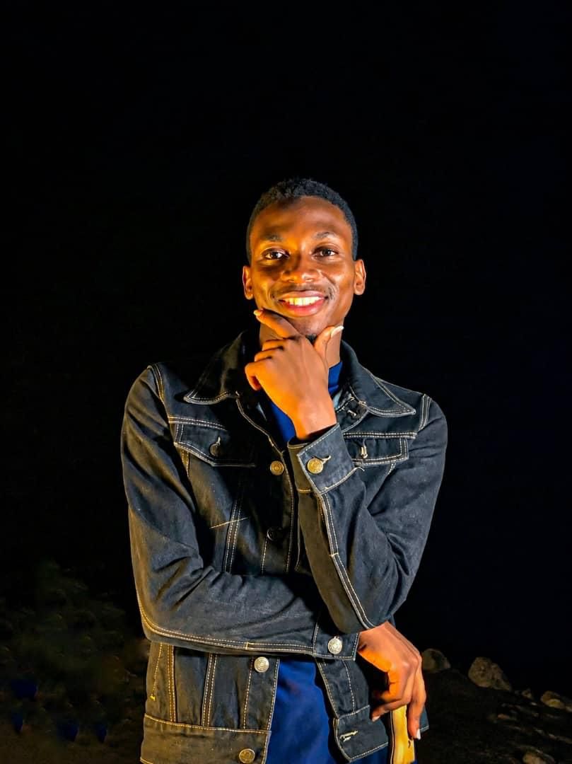 taiwoogunboy, 20 — Nigeria Single