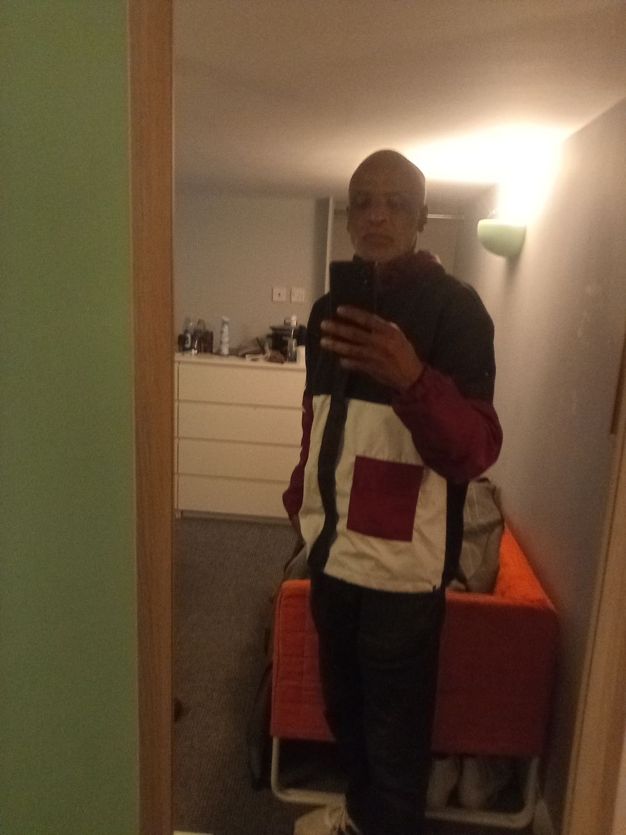 lifestyledes, 66 — UK & Europe Single