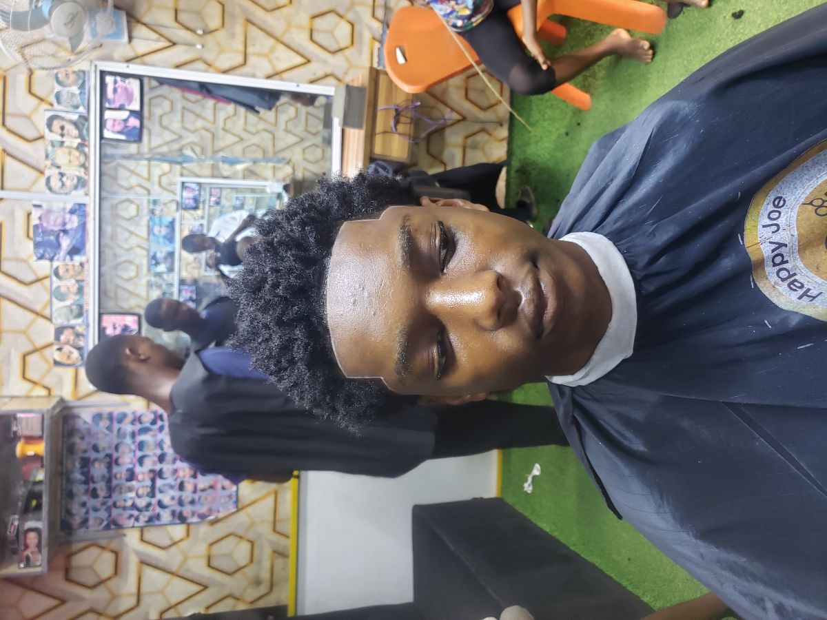 stephendesti, 18 — Cross River Single
