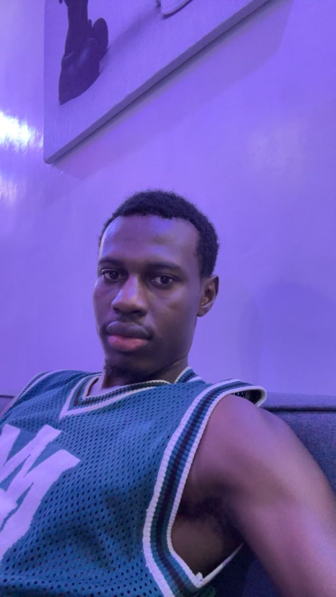 wg5915764, 24 — Benue Single
