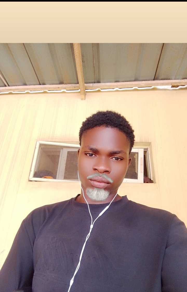 johntimilehi, 19 — Ondo Single