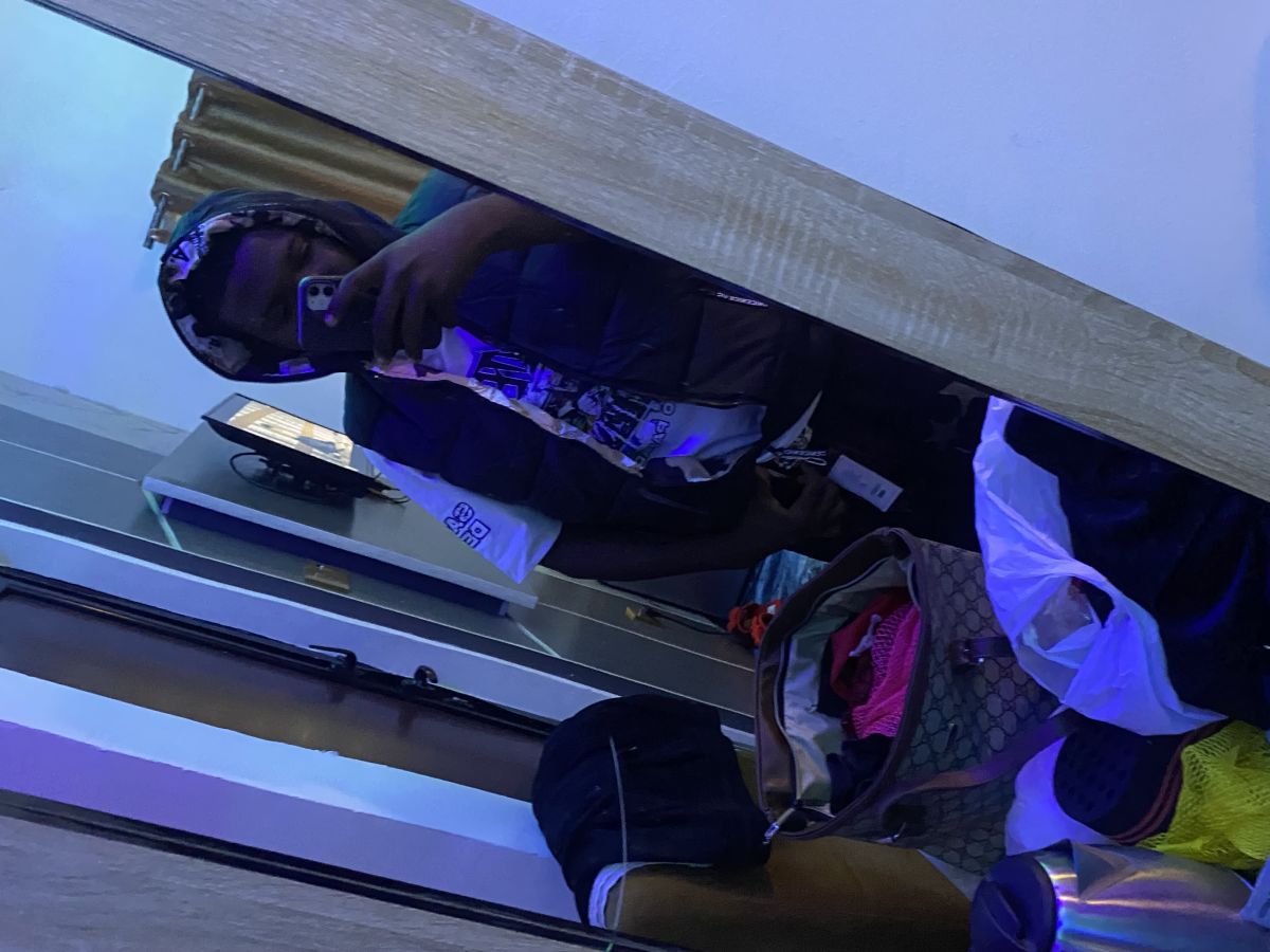 azbtcbillion, 18 — Abia Single