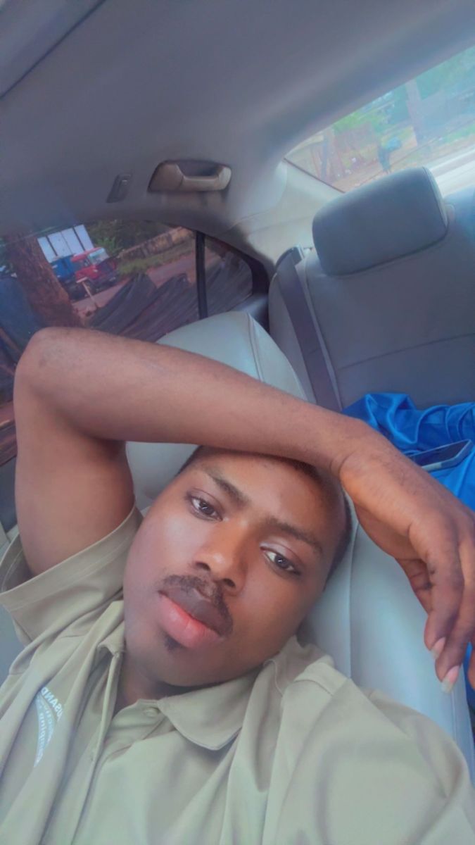 mikizoey099, 26 — Ibadan Single