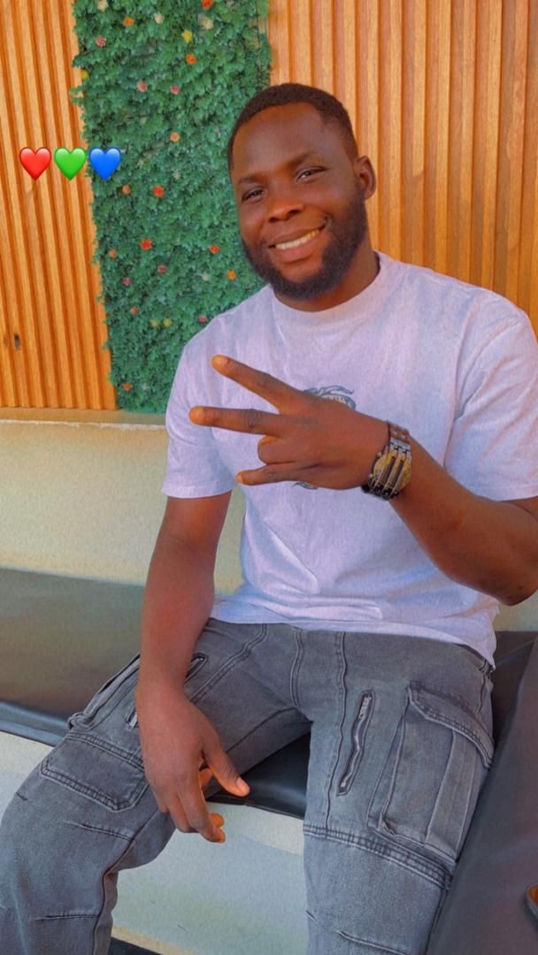 Martins12, 35 — Edo singles